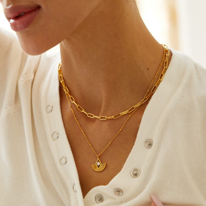 Fan-shaped Necklace